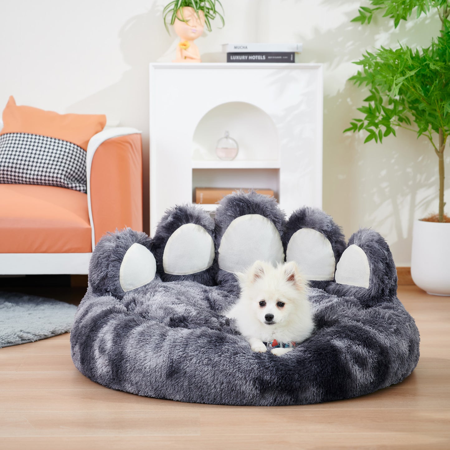 Bear Paw Plush Pet Bed – Cozy, Cute & Washable for Dogs & Cats